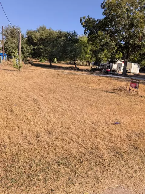 103 E Panna Maria, Runge, TX 78151