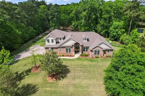 23731 Elmwood Dr, Porter, TX 77365