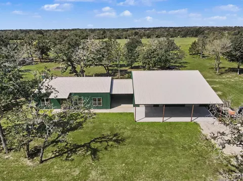 2322 County Road 126, Bedias, TX 77831