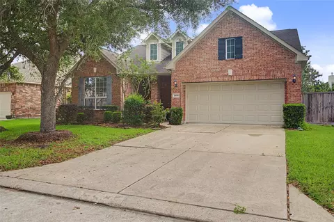 2409 S Venice Dr, Pearland, TX 77581