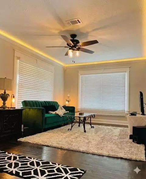 4314 Gano St, Houston, TX 77009