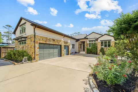 5 W Shady Ln #D, Houston, TX 77063