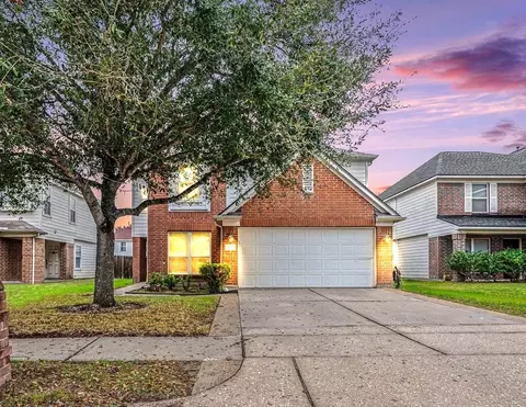 5615 Turmeric Dr, Baytown, TX 77521