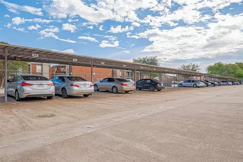 8201 Richmond Ave #55, Houston, TX 77063