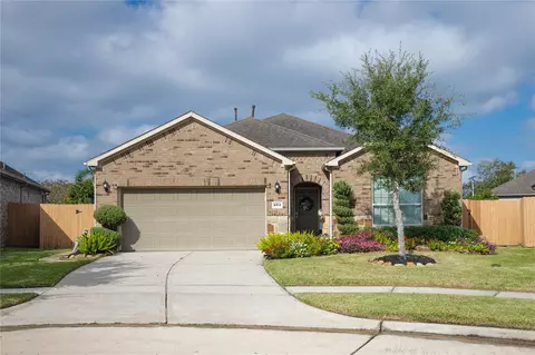 653 Iago Ct, League City, TX 77573