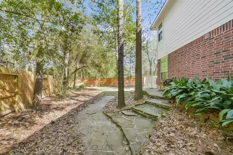 Exterior - 38 Tallow Hill Pl, Spring, TX 77382 photo 5 of 13