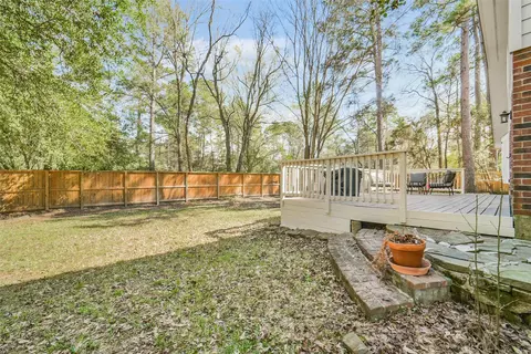 Exterior - 38 Tallow Hill Pl, Spring, TX 77382 photo 6 of 13
