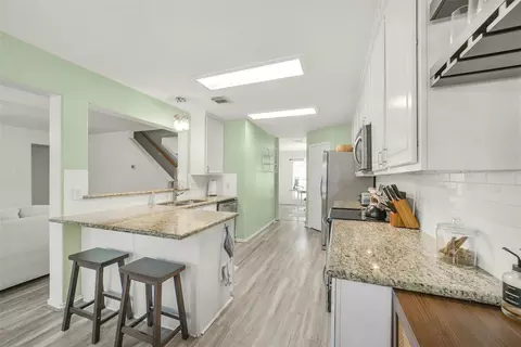 Kitchen - 38 Tallow Hill Pl, Spring, TX 77382 photo 2 of 6
