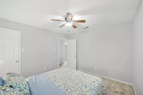 Bedroom - 38 Tallow Hill Pl, Spring, TX 77382 photo 6 of 8