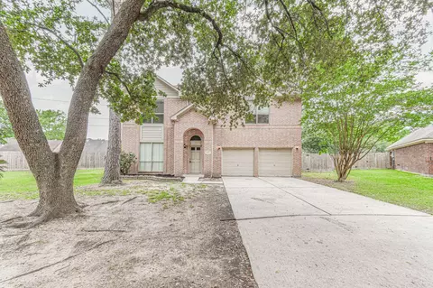 9523 Tallow Tree Dr, Houston, TX 77070