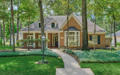 66 Lost Pond Ct, The Woodlands, TX 77381 photo 1