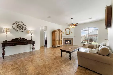 Living - 2015 Louetta Brook Ct, Spring, TX 77388 photo 2 of 3