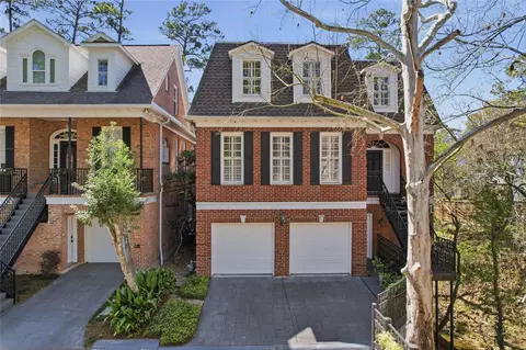 285 Sugarberry Cir, Houston, TX 77024