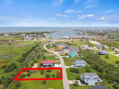 3902 El Lago St, Galveston, TX 77554