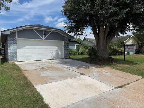 16718 Sinaloa Dr, Houston, TX 77083