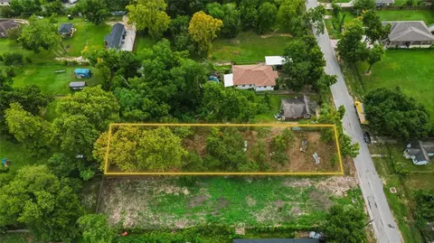 974 Dolly Wright St, Hockley, TX 77088