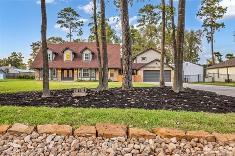 7114 Charred Pine Dr, Magnolia, TX 77354
