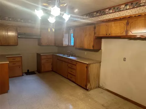 Kitchen - 297 6th St E, Markham, TX 77456 photo 1 of 1