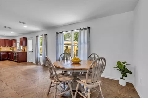 Dining - 16718 Warbler Dr, Conroe, TX 77385 photo 1 of 1