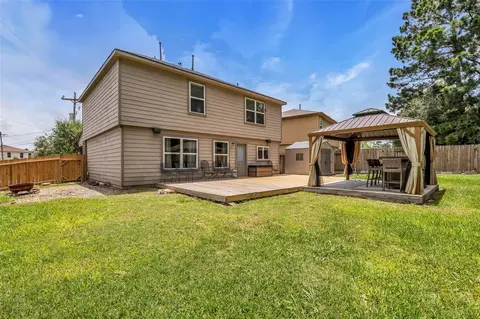 Exterior - 16718 Warbler Dr, Conroe, TX 77385 photo 11 of 11