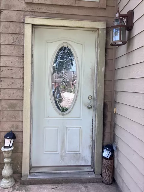 1417 27th Ave N, Texas City, TX 77590