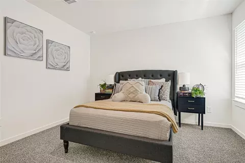 Bedroom - 2639 Sunset Bluff Ln, Rosenberg, TX 77471 photo 10 of 13
