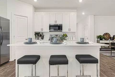 Kitchen - 2639 Sunset Bluff Ln, Rosenberg, TX 77471 photo 6 of 6