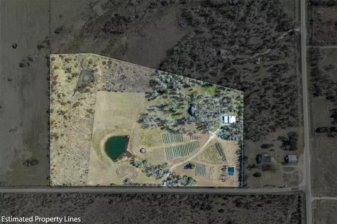 2250 Dillard Rd, Brenham, TX 77833