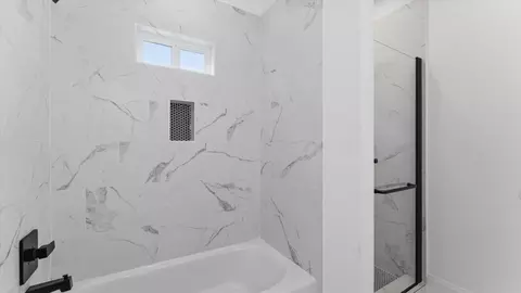 Bath - 10802 Fairview Dr, Conroe, TX 77385 photo 5 of 8