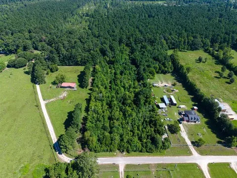 270 County Road 2236 Abb Rd, Cleveland, TX 77327