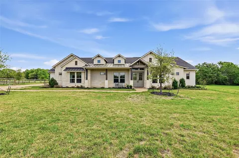 10701 Harvey Ranch Rd, College Station, TX 77845