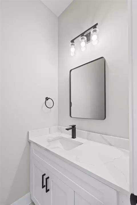 Bath - 2610 Piemonte Ave, Spring, TX 77388 photo 1 of 6