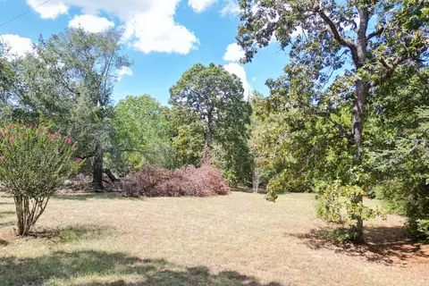 7 Pine Trl, Magnolia, TX 77355