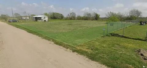 363 Baracuda, Palacios, TX 77465