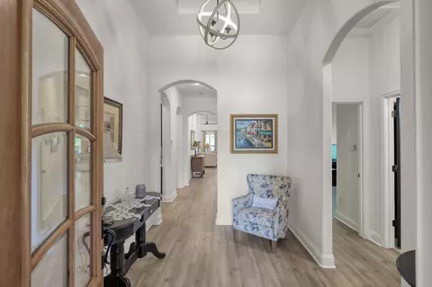 Entry Way - 2 Muthill Cir, Conroe, TX 77304 photo 2 of 4