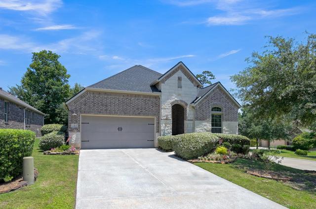 2 Muthill Cir, Conroe, TX 77304