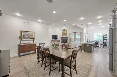 Dining - 2 Muthill Cir, Conroe, TX 77304 photo 2 of 5