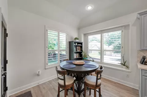 Dining - 2 Muthill Cir, Conroe, TX 77304 photo 5 of 5