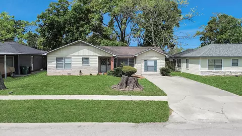 1806 San Jacinto Dr, Pasadena, TX 77502