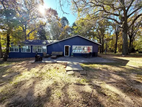 Exterior - 161 E Waltz Ln, Trinity, TX 75862 photo 8 of 11