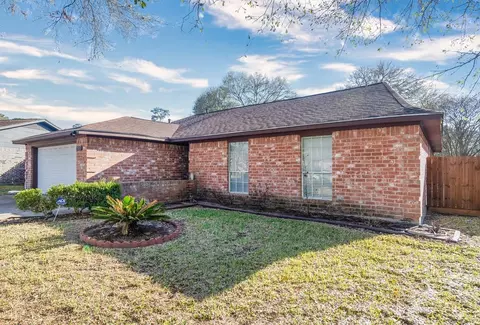 7102 Foxwood Forest Ct, Humble, TX 77338