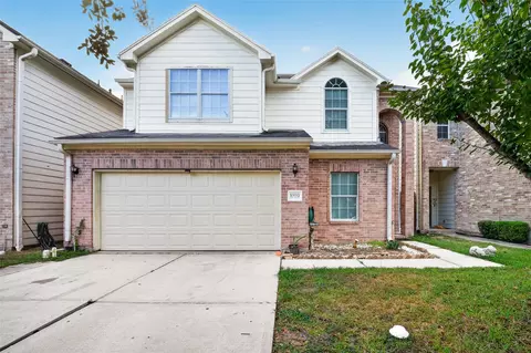 10119 W Palm Lake Dr, Houston, TX 77034