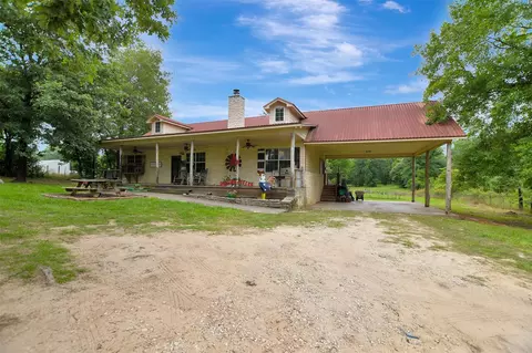Exterior - 12712 Nicholson Rd, Conroe, TX 77303 photo 4 of 13