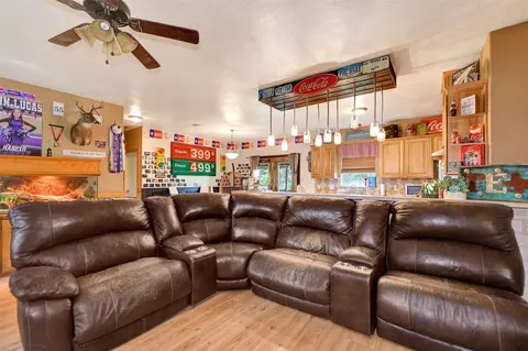 Living - 12712 Nicholson Rd, Conroe, TX 77303 photo 5 of 6