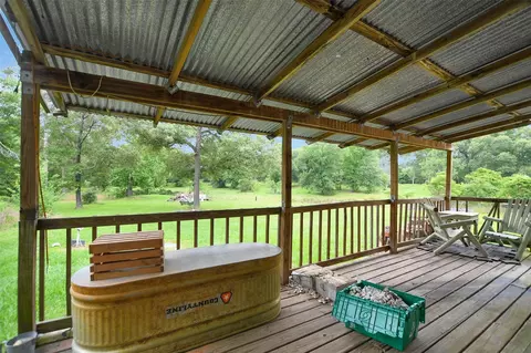 Exterior - 12712 Nicholson Rd, Conroe, TX 77303 photo 7 of 13