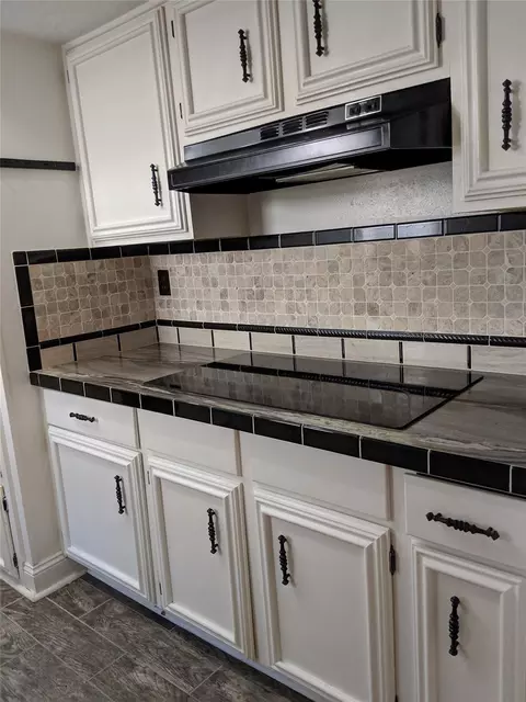 Kitchen - 5519 Birchgate Dr, Spring, TX 77373 photo 3 of 3