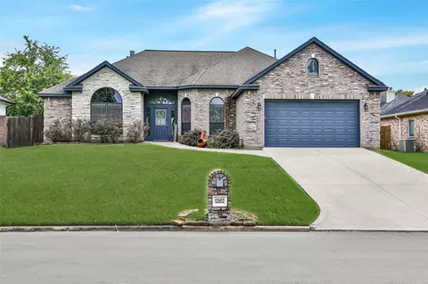 12802 Point Aquarius Blvd, Willis, TX 77318