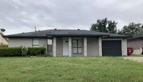 909 Loganwood Dr, Royse City, TX 75189