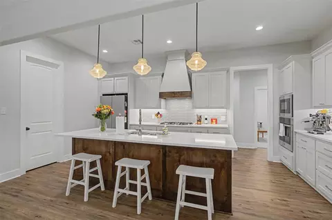 Kitchen - 3555 Chantilly Path, Bryan, TX 77808 photo 2 of 5