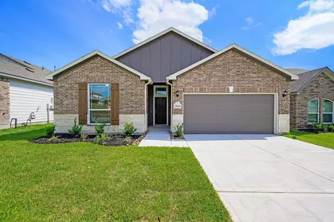 13054 Laura Lake Dr, Willis, TX 77318